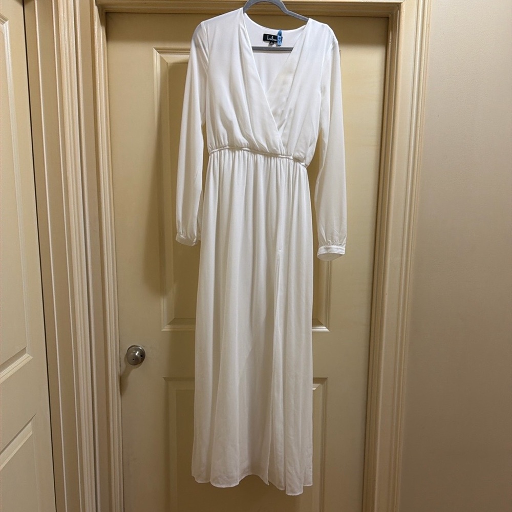 Lulu’s Elegant White Long Sleeve Maxi Dress - Classic Women's Dress